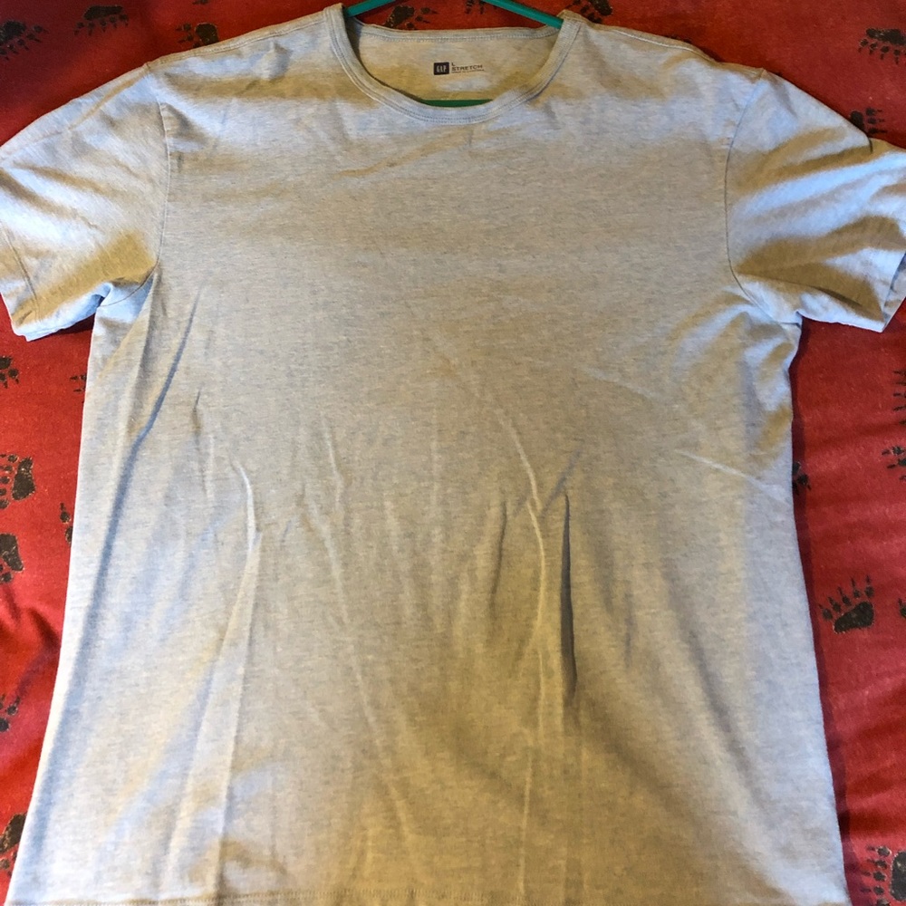 Gap stretchy shirt